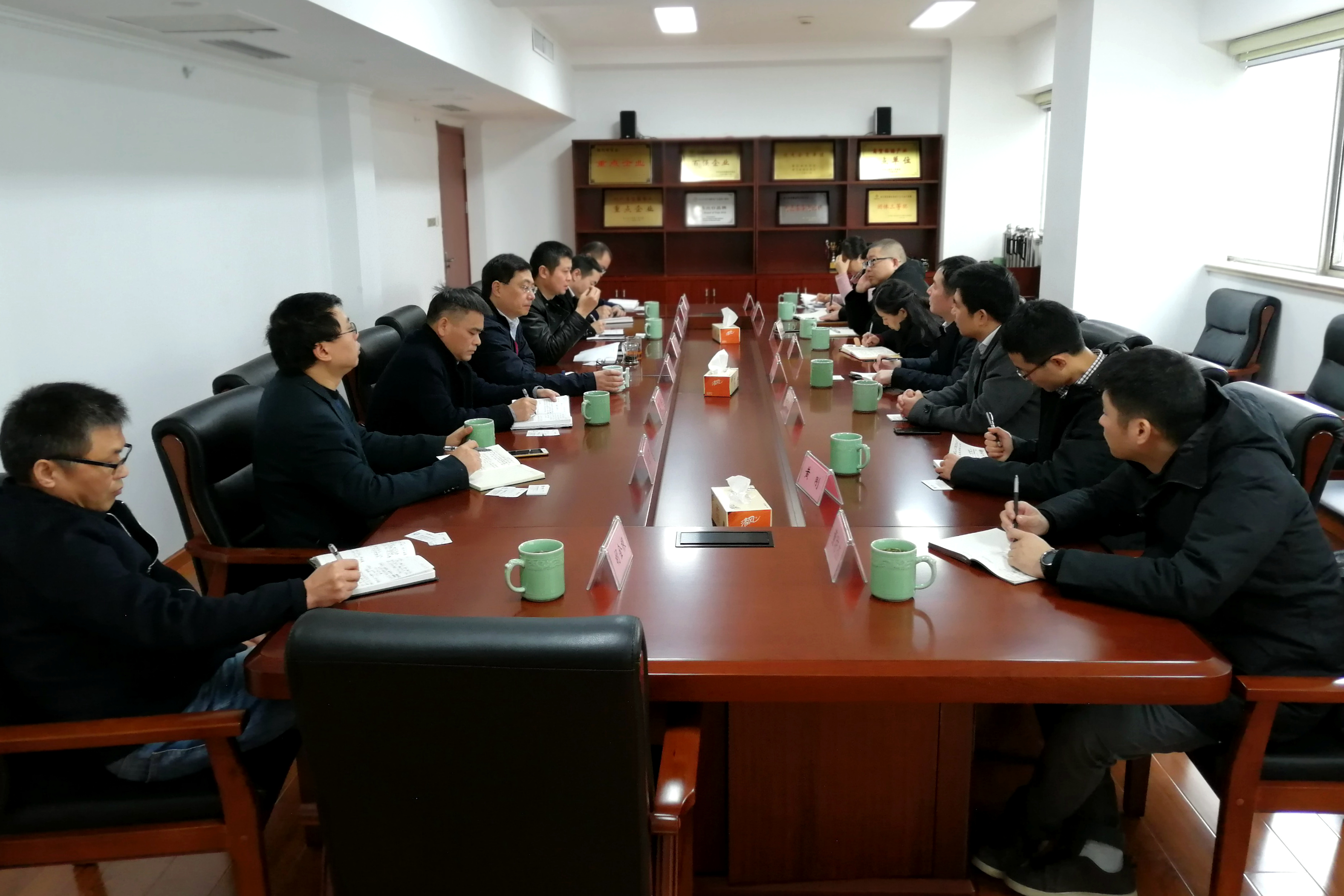 安吉县杜尉栋副县长一行到访开云app官方版入口 - 开云专业的云端应用服务平台商议茶苗扶贫事宜