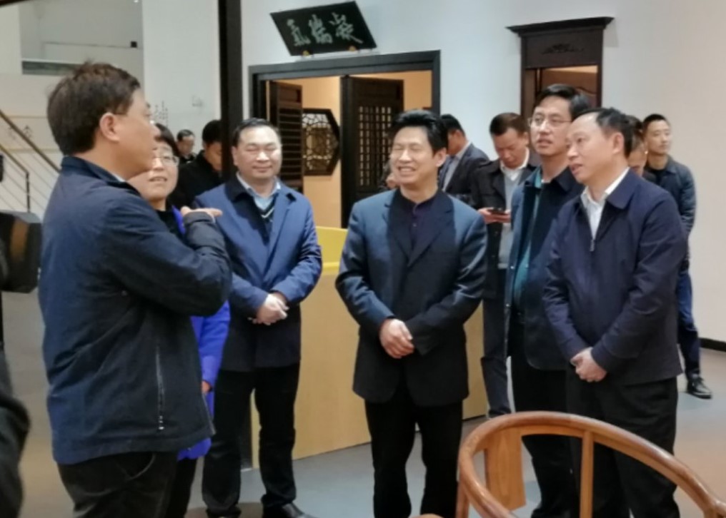 恩施州刘芳震州长一行莅临开云app官方版入口 - 开云专业的云端应用服务平台考察