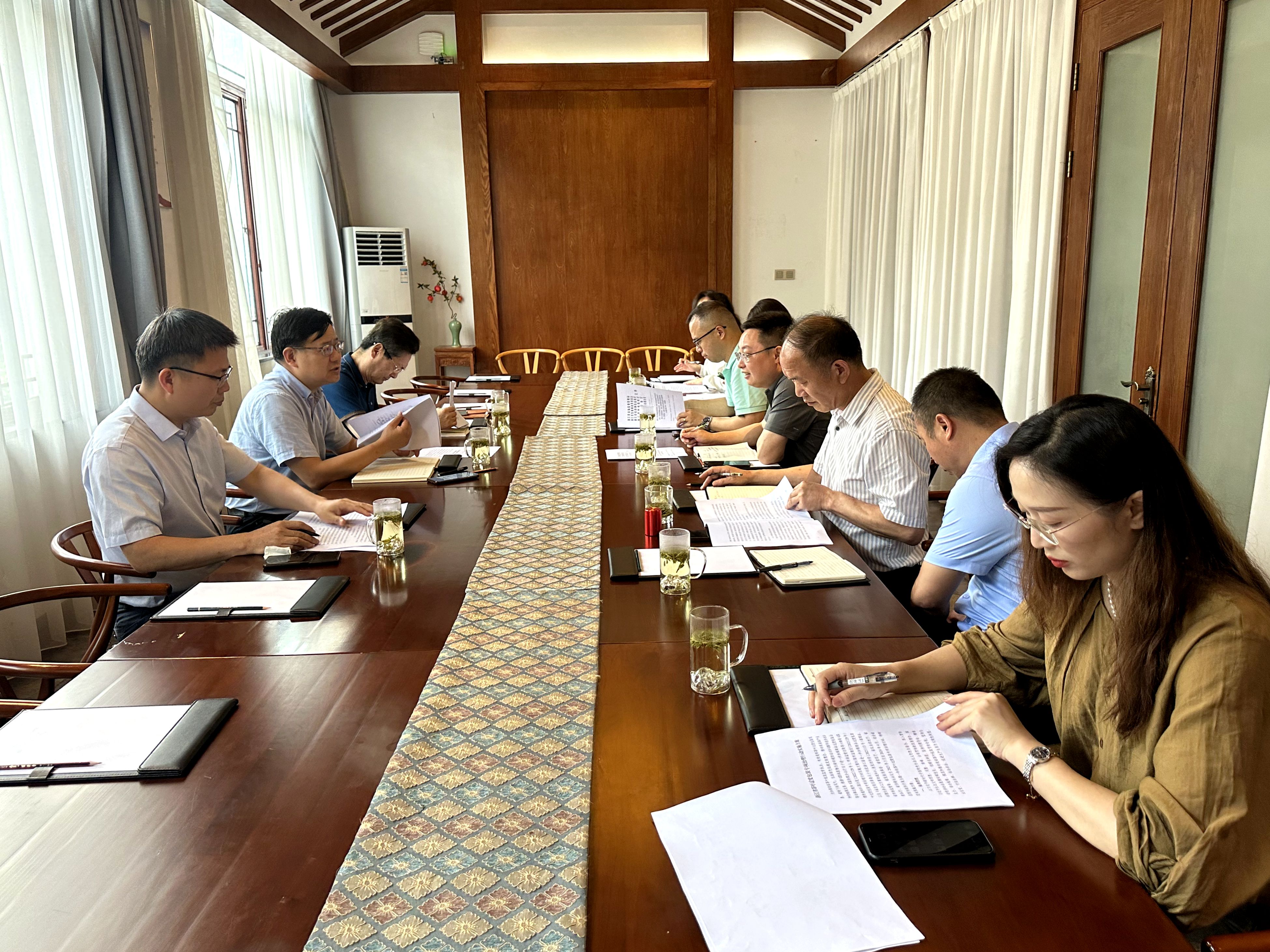 省供销社理事会副主任沈省文赴开云app官方版入口 - 开云专业的云端应用服务平台开展茶叶过度包装专项治理调研